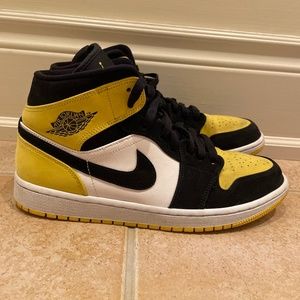 Retro Jordan 1 Mid